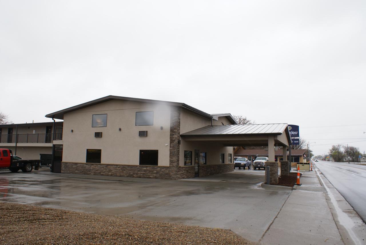 Boarders Inn & Suites By Cobblestone Hotels - Syracuse Exterior foto