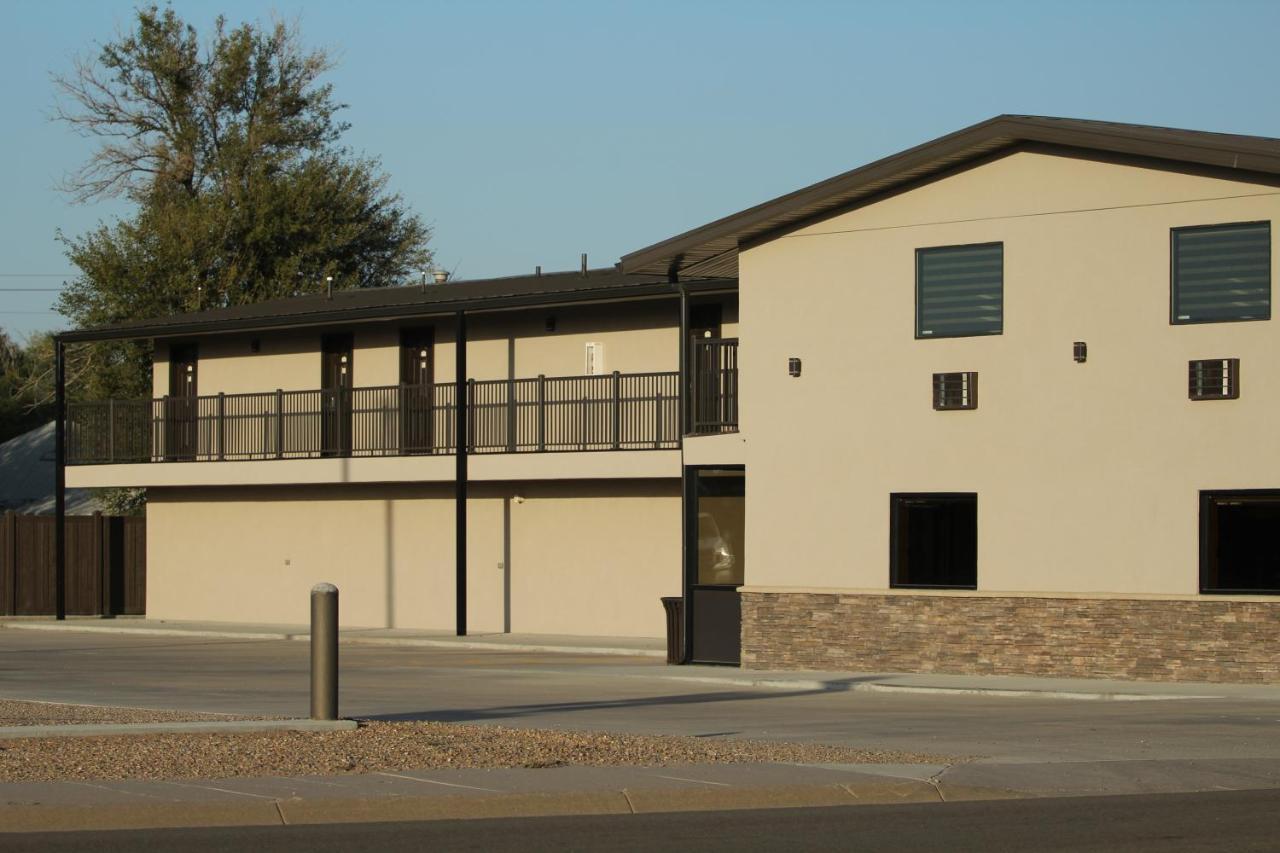 Boarders Inn & Suites By Cobblestone Hotels - Syracuse Exterior foto