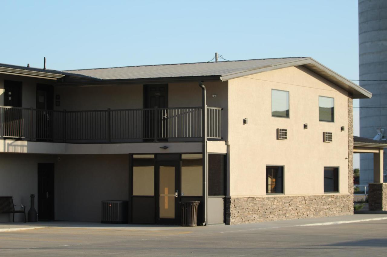 Boarders Inn & Suites By Cobblestone Hotels - Syracuse Exterior foto